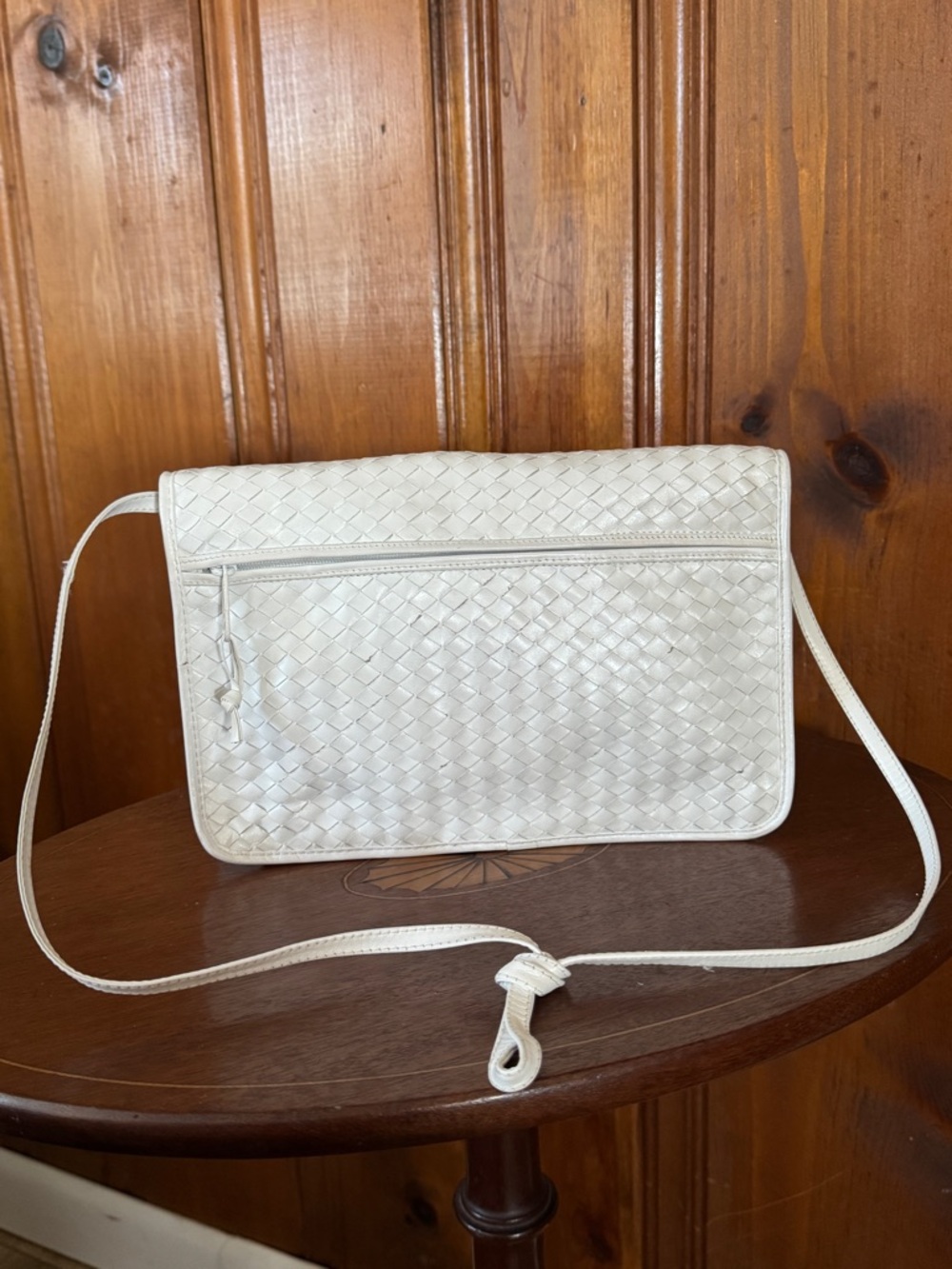Gorgeous Vintage 80s Basketweave Etienne Aigner White Woven Leather Shoulder Bag - Picture 3 of 8